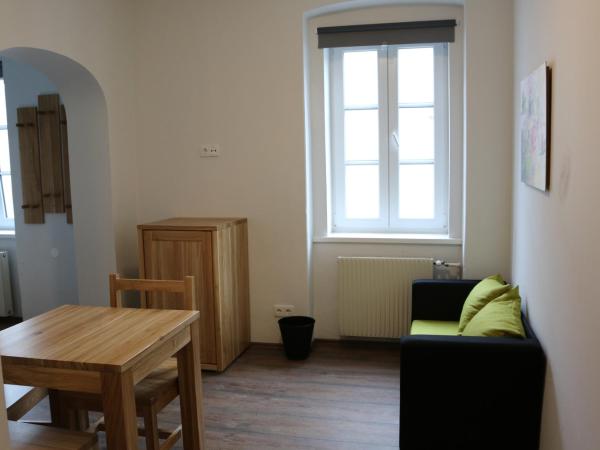 Hotel SINOS : photo 3 de la chambre grande chambre double