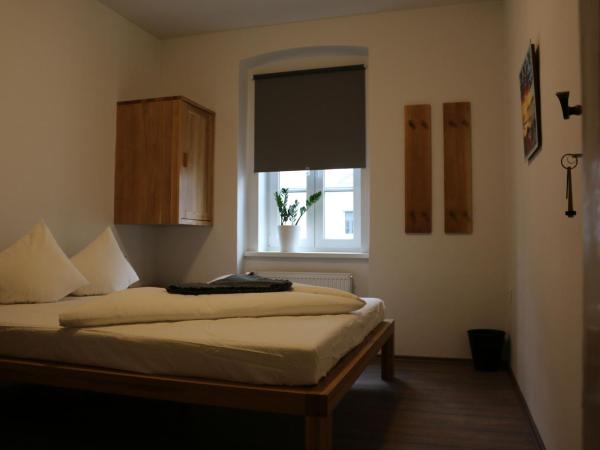 Hotel SINOS : photo 1 de la chambre chambre double conomique