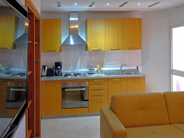 Appart Hôtel Mouna : photo 4 de la chambre appartement avec balcon