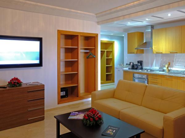 Appart Hôtel Mouna : photo 5 de la chambre appartement avec balcon