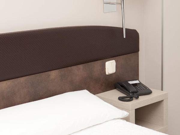 Hotel Villamadrid : photo 5 de la chambre chambre simple