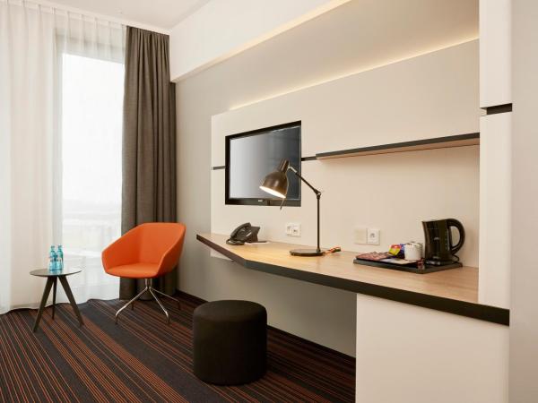 HYPERION Hotel Hamburg : photo 5 de la chambre chambre double supérieure