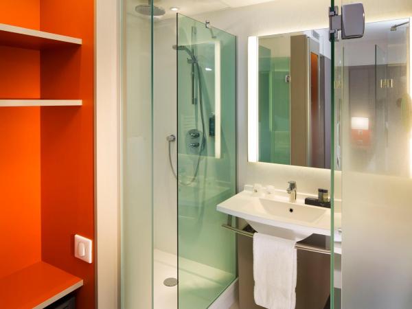 Oceania Le Jura Dijon : photo 4 de la chambre chambre double ou lits jumeaux confort 