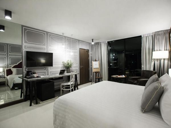 Art Mai Gallery Nimman Hotel Chiang Mai - SHA Plus : photo 2 de la chambre chambre communicante galerie d’art