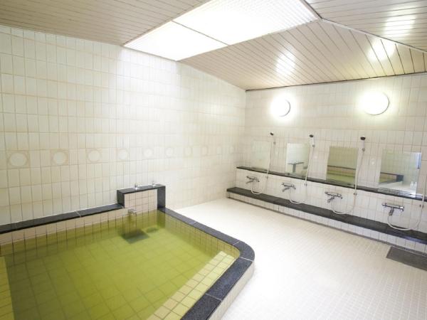 Hotel Awina Osaka : photo 6 de la chambre chambre de style japonais avec salle de bains commune - fumeurs