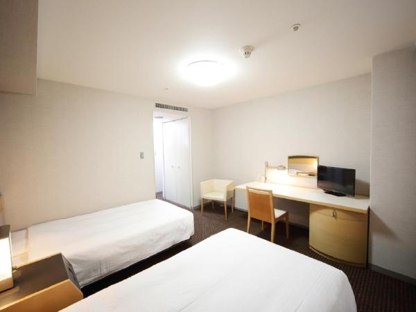 Hotel Awina Osaka : photo 5 de la chambre chambre lits jumeaux avec lit d'appoint - fumeurs