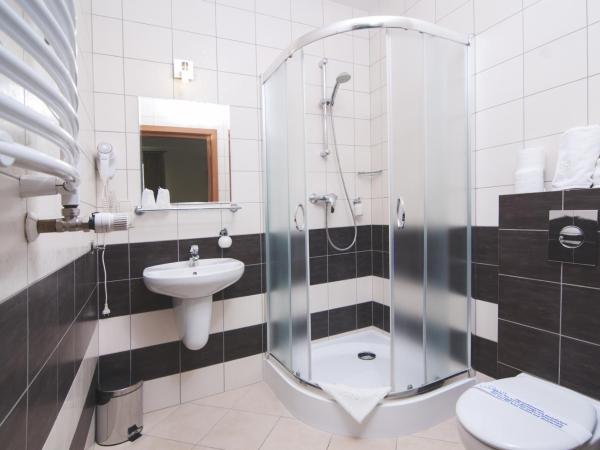 Dom na Podwalu : photo 4 de la chambre chambre lits jumeaux