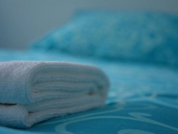 The Dots Hostel : photo 9 de la chambre chambre lits jumeaux standard avec salle de bains commune