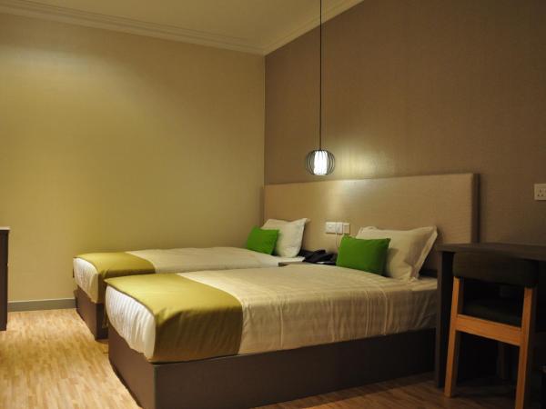 Champion Hotel : photo 1 de la chambre chambre lits jumeaux supérieure sans fenêtre