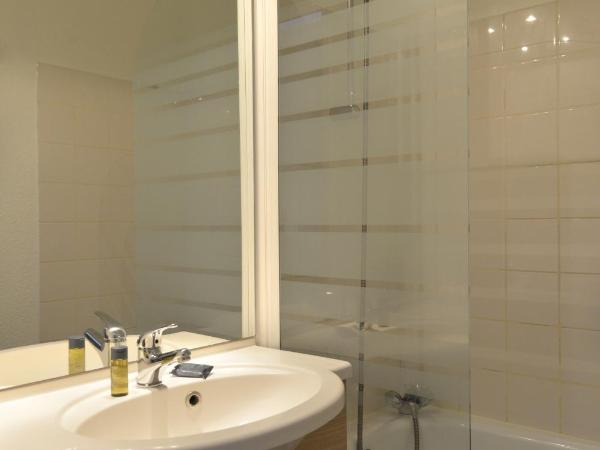 Hôtel Club mmv Les Brévières **** : photo 4 de la chambre chambre double