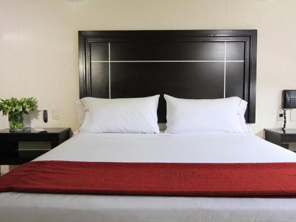 Hotel Estadio : photo 2 de la chambre chambre lit king-size