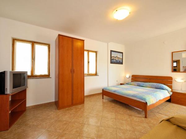 Guest House AB Adria Home : photo 4 de la chambre studio