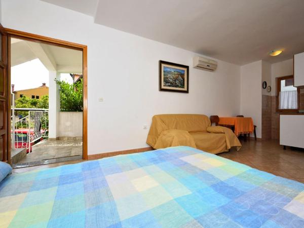 Guest House AB Adria Home : photo 6 de la chambre studio