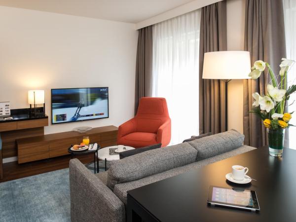 Fraser Suites Geneva - Serviced Apartments : photo 8 de la chambre suite deluxe