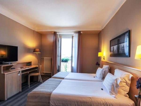 Le Grand Hotel : photo 3 de la chambre chambre double supérieure - petit-déjeuner compris