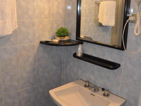 Hotel Vittoriano : photo 2 de la chambre chambre simple