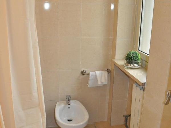 Hotel Vittoriano : photo 3 de la chambre chambre simple