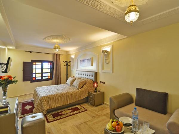 Hotel Blue Sky : photo 1 de la chambre chambre triple