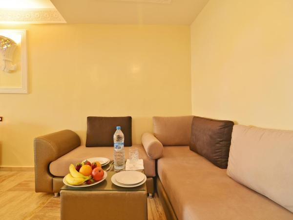 Hotel Blue Sky : photo 3 de la chambre chambre triple