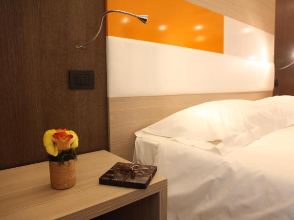 Hotel Metrò : photo 4 de la chambre petite chambre double