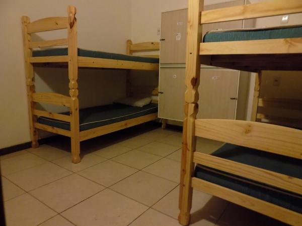 Albergue Rio Vermelho : photo 2 de la chambre lit simple dans dortoir pour femmes de 8 lits
