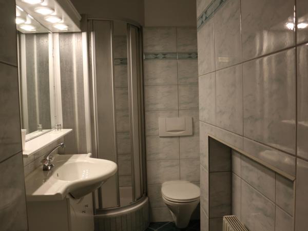 Hotel SINOS : photo 2 de la chambre chambre double conomique