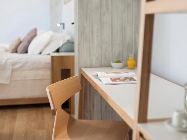 Coco-Mat Hotel Athens : photo 5 de la chambre urban suite with balcony and city view