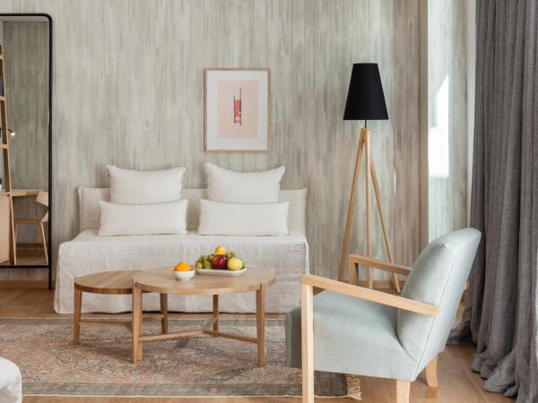 Coco-Mat Hotel Athens : photo 3 de la chambre urban suite with balcony and city view