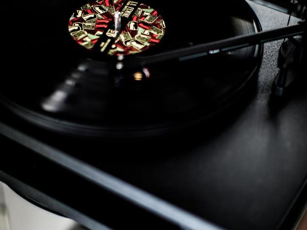 Le Pigalle, a Member of Design Hotels : photo 5 de la chambre chambre double de luxe « pigalle 21 »