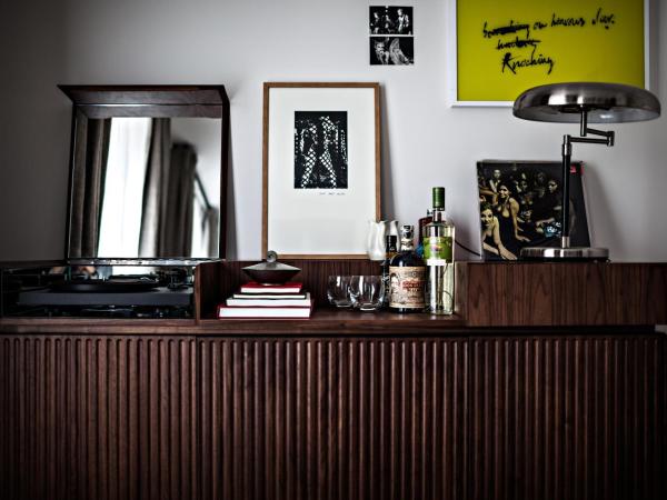 Le Pigalle, a Member of Design Hotels : photo 6 de la chambre chambre double de luxe « pigalle 21 »