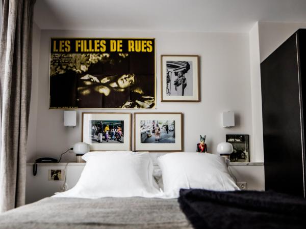 Le Pigalle, a Member of Design Hotels : photo 4 de la chambre chambre double supérieure « pigalle 17 »