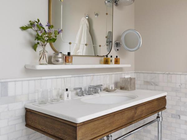 The Beekman, A Thompson Hotel, by Hyatt : photo 7 de la chambre chambre lit king-size deluxe