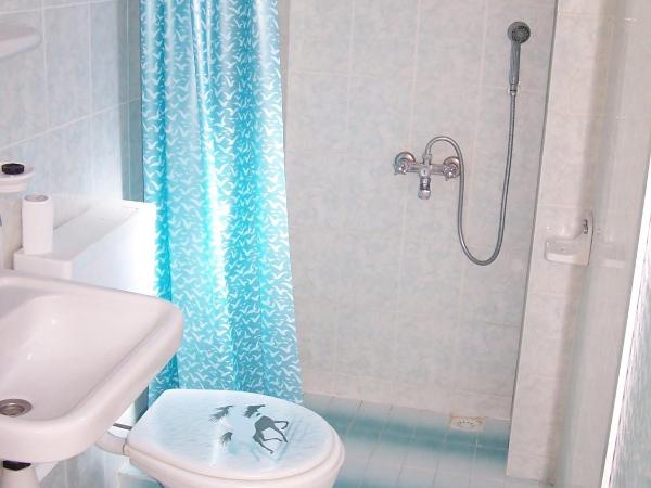 Villa Fortin Pension : photo 4 de la chambre chambre double ou lits jumeaux standard