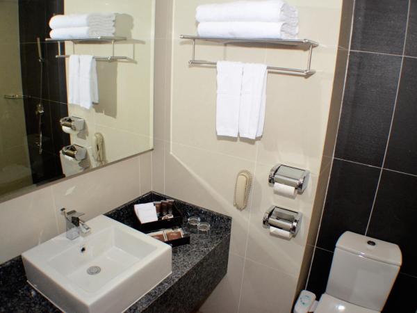 KSL Hotel & Resort : photo 1 de la chambre chambre lit king-size supérieure