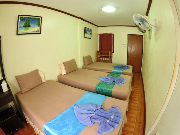 Harmony House-SHA Plus : photo 1 de la chambre chambre familiale avec ventilateur