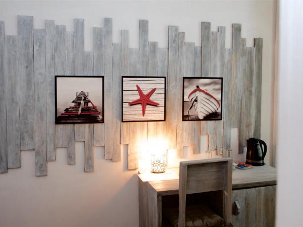 Villa Anakao Mauritius : photo 3 de la chambre chambre double standard - vue sur jardin