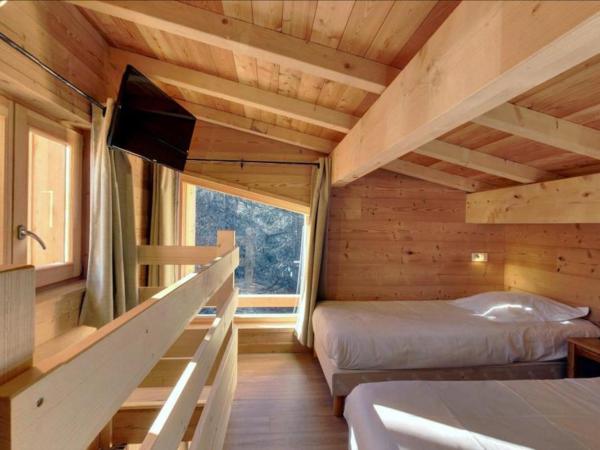 Hotel & Restaurant Les Escondus : photo 2 de la chambre chambre quadruple premium