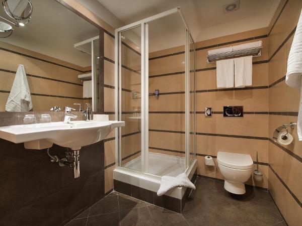 EA Hotel Downtown : photo 1 de la chambre chambre simple