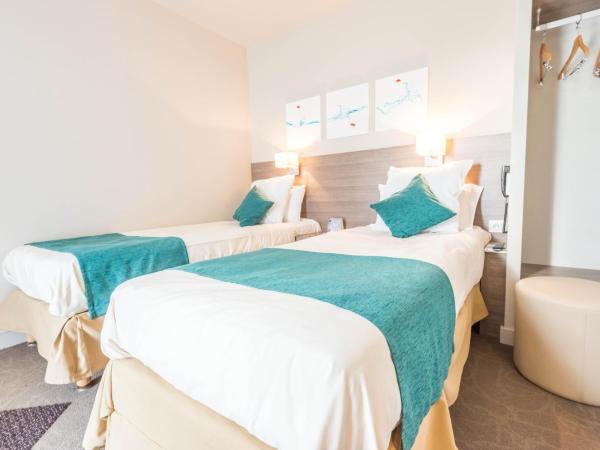 Kyriad Annemasse - Geneve : photo 2 de la chambre hébergement standard avec 2 lits simples