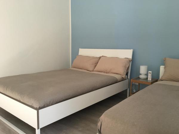 Romano Rooms : photo 5 de la chambre chambre triple avec salle de bains privative