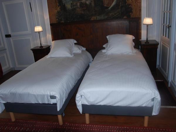 Château Hôtel de Warenghien : photo 3 de la chambre chambre double ou lits jumeaux du baron - 2