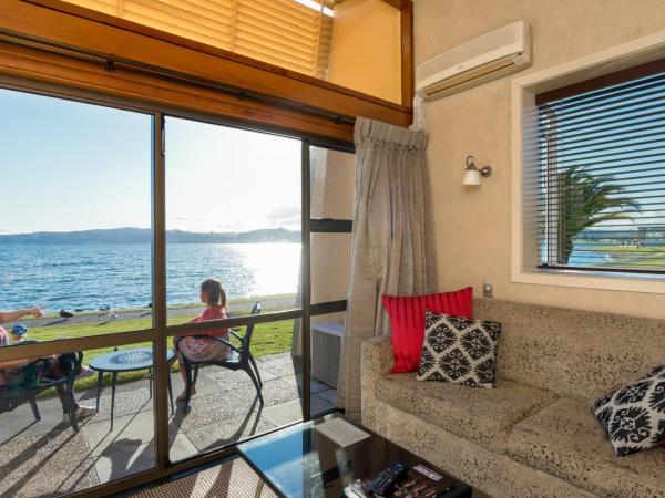 Oasis Beach Resort : photo 3 de la chambre appartement 2 chambres - face au lac