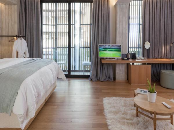 Coco-Mat Hotel Athens : photo 1 de la chambre boulevard suite with balcony