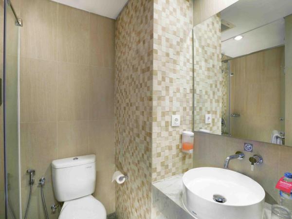 favehotel Malioboro - Yogyakarta : photo 6 de la chambre chambre double ou lits jumeaux supérieure