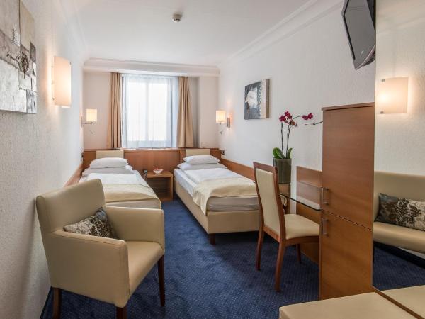 Hotel Mondschein : photo 3 de la chambre chambre lits jumeaux classique