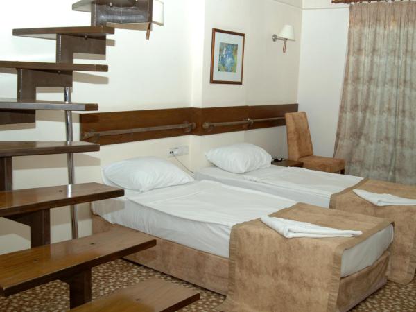 Lycus River Thermal Hotel : photo 5 de la chambre suite dublex