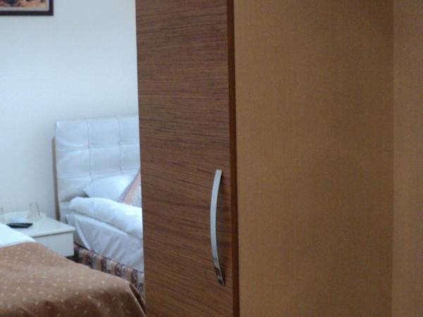 Yavuz Hotel : photo 2 de la chambre chambre double