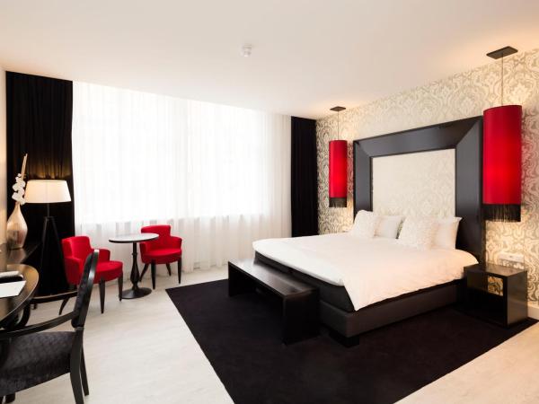 Le Theatre : photo 1 de la chambre chambre lit king-size deluxe