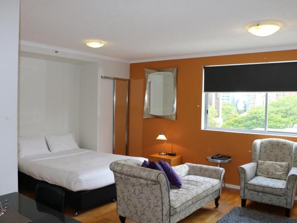 Frisco Apartments : photo 9 de la chambre studio