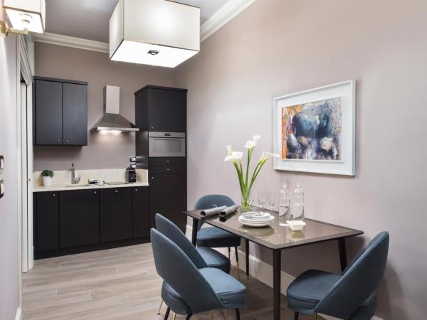 Tornabuoni Suites Collection Residenza D'Epoca : photo 3 de la chambre suite prestige 